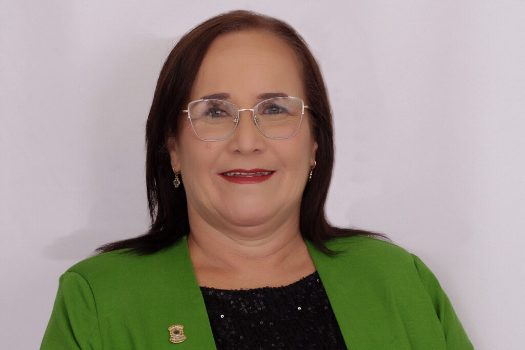 Vereadora Emília Alves se posiciona contra projeto que altera regras da AgrestiPrev